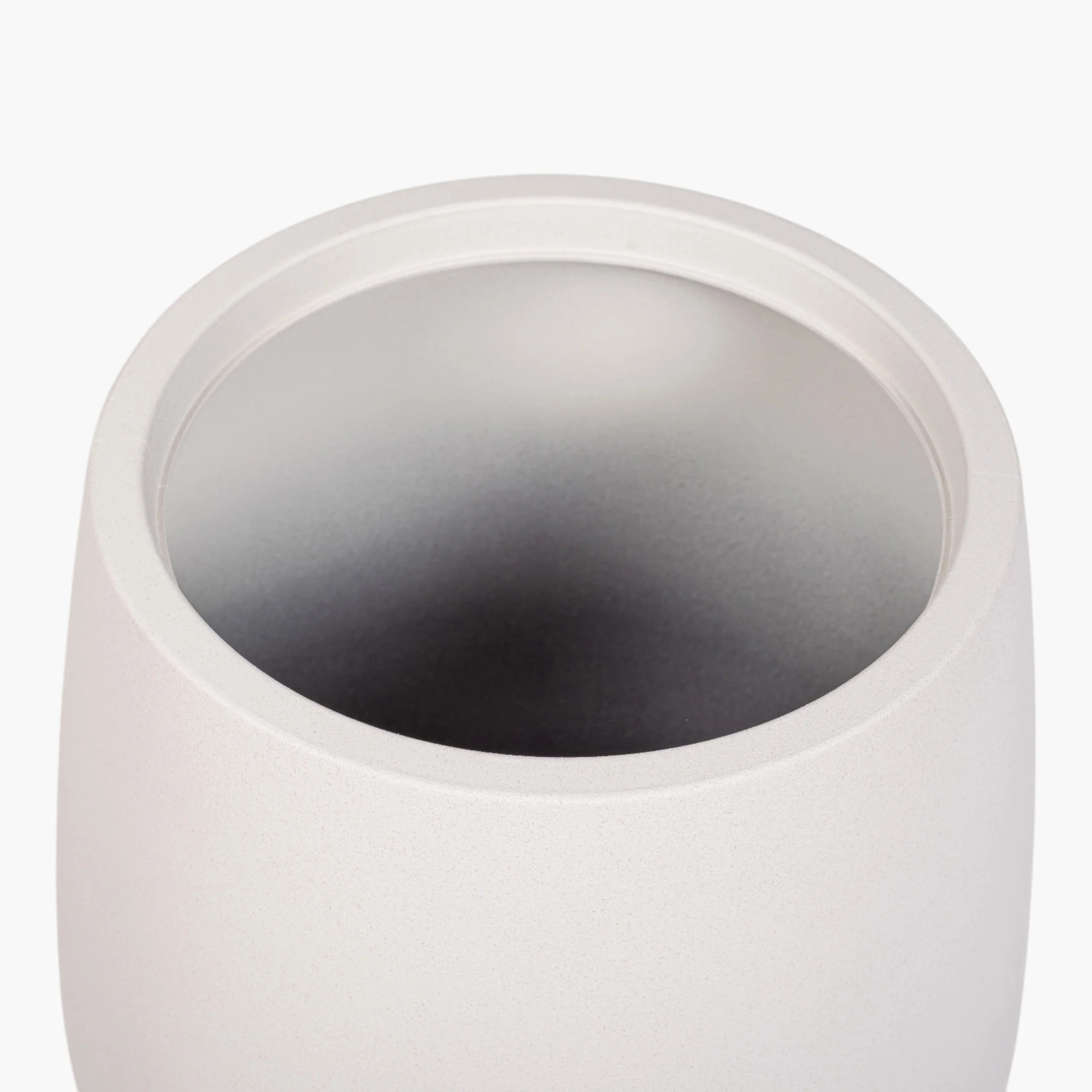 Holden Floor Planter Collection CN1464WH | CN1464BK - Image 4